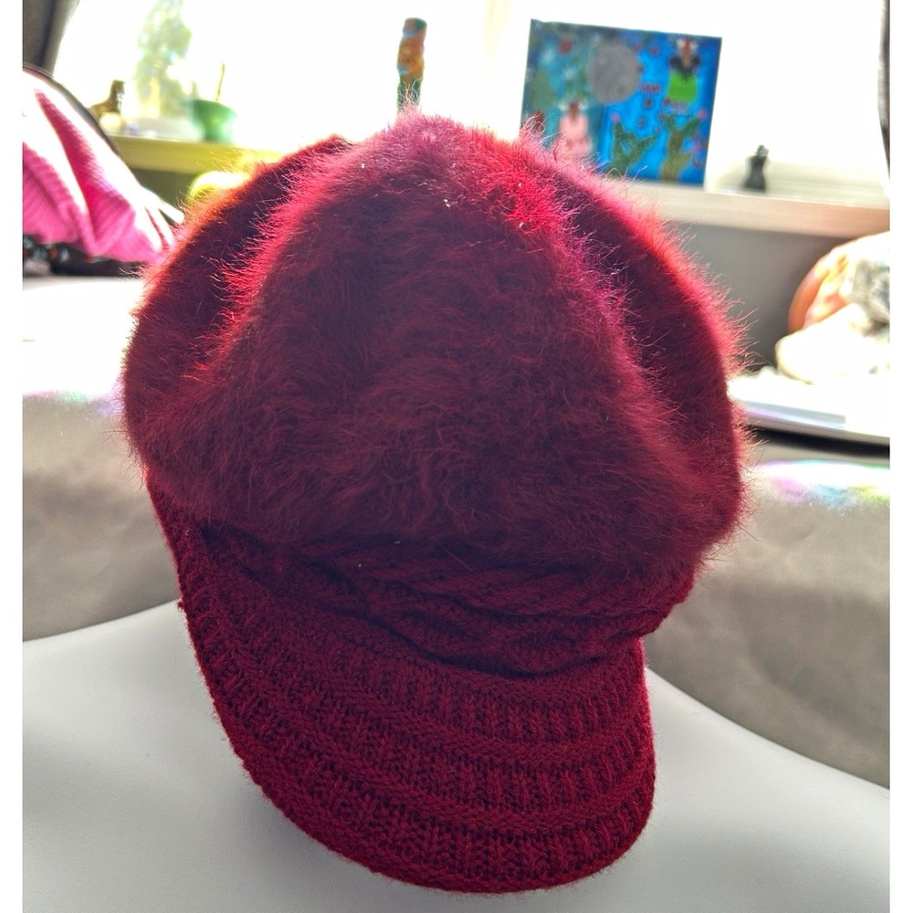 Jeanne Simmons Accessories Women's Red Knit Faux Fur Newsboy Cap One Size, Y2K